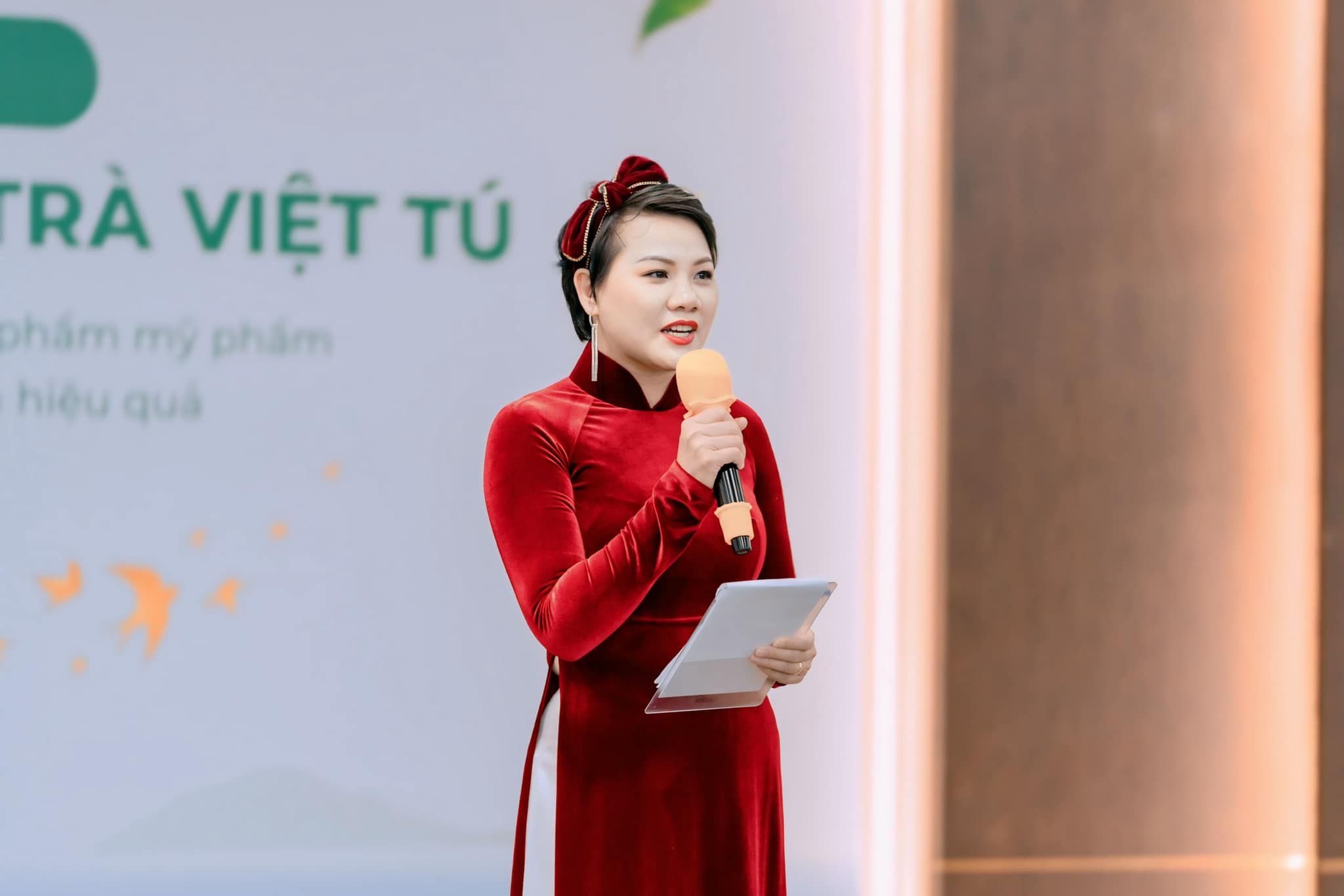 Cách Xây Dựng Thương Hiệu Cá Nhân Cho Chuyên Gia Làm Đẹp Tự Do Cùng Chuyên Gia - Huấn Luyện Viên Phạm Huệ Đan