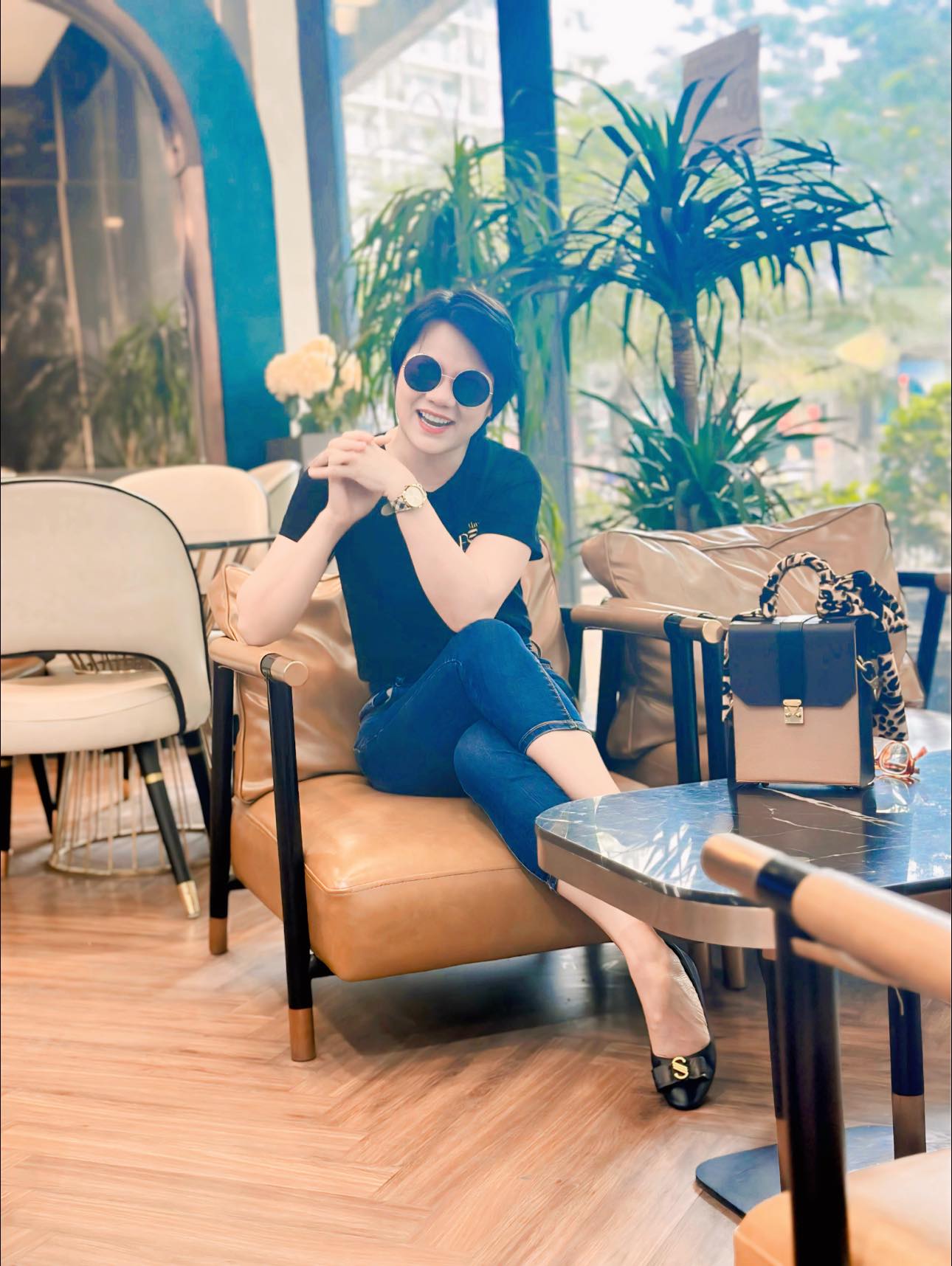 Chuyên Gia - Huấn Luyện Viên Phạm Huệ Đan: Đồng Hành Xây Dựng Thương Hiệu Cá Nhân Mạnh Mẽ Trong Ngành Chăm Sóc Sức Khỏe