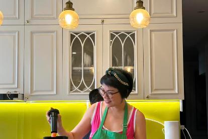 Tăng Trưởng Doanh Thu Salon: Chuyên Gia - Huấn Luyện Viên Phạm Huệ Đan Hướng Dẫn Chiến Lược Thành Công